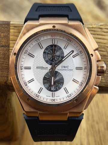 Часы IWC
