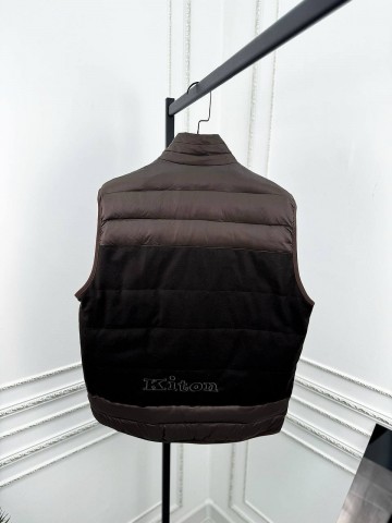 Безрукавка Kiton