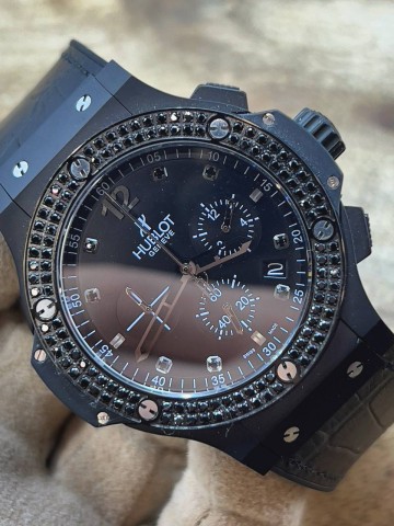 Часы Hublot