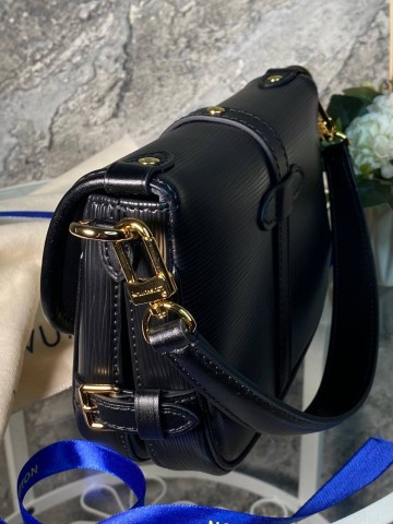 Сумка Louis Vuitton
