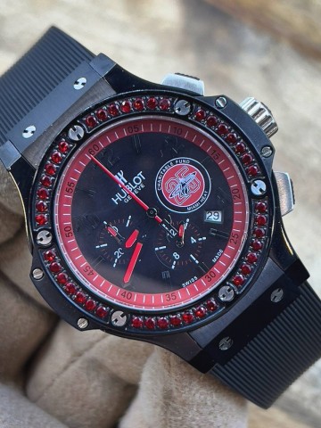 Часы Hublot