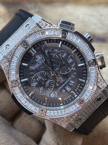 Часы Hublot