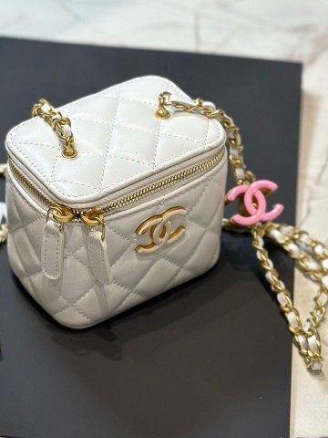 Сумка CHANEL