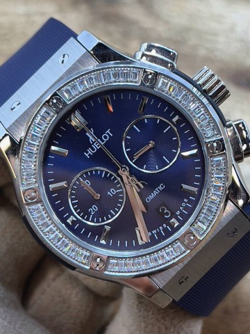 Часы Hublot