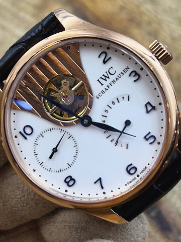 Часы IWC