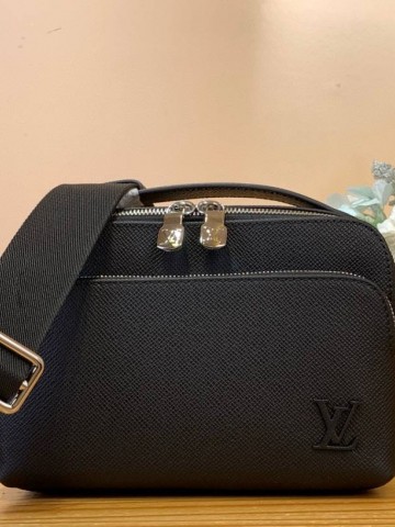 Сумка Louis Vuitton