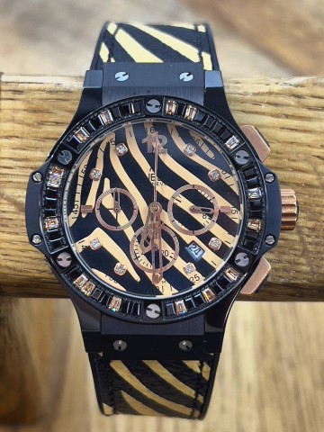 Часы Hublot