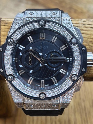 Часы Hublot
