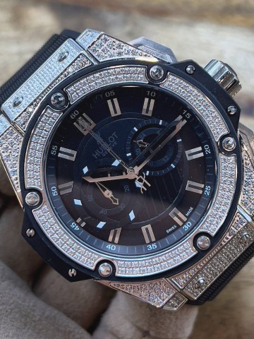 Часы Hublot
