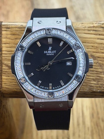 Часы Hublot
