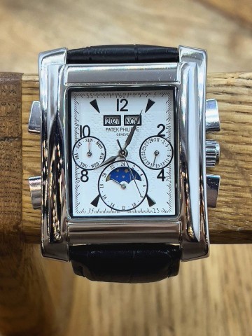 Часы Patek Philippe