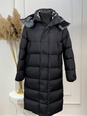 Пуховик Moncler
