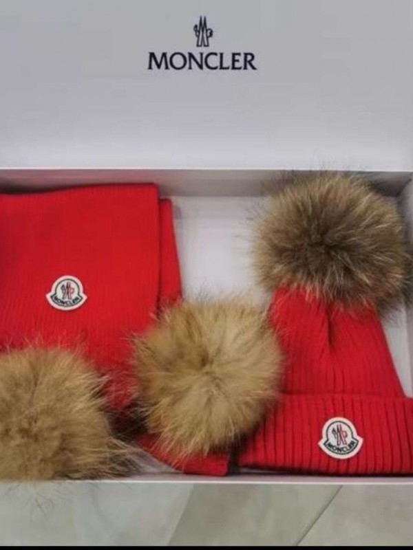 Набор Moncler (шарф + шапка)