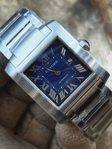 Часы Cartier