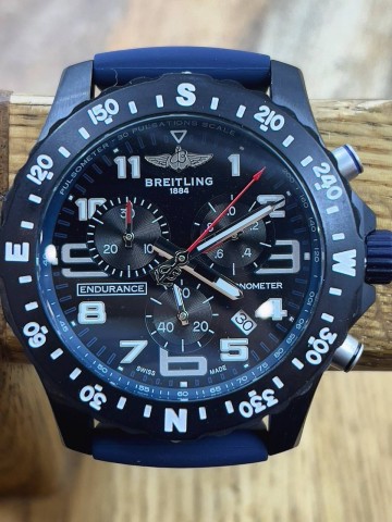 Часы Breitling