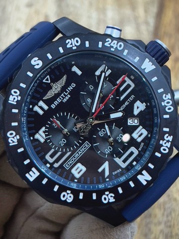Часы Breitling