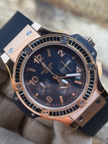 Часы Hublot