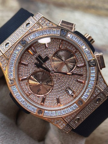 Часы Hublot