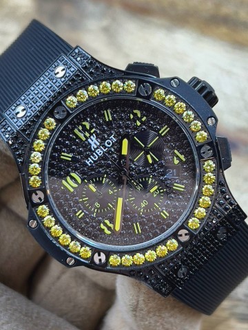 Часы Hublot