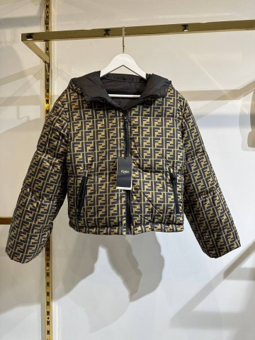 Двусторонний пуховик Fendi