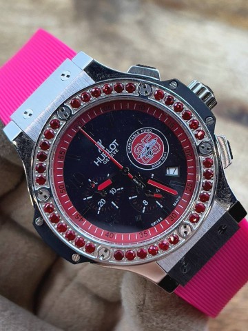 Часы Hublot