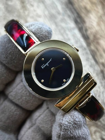 Часы Salvatore Ferragamo