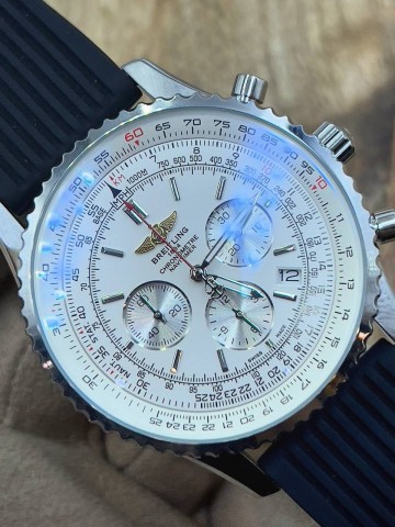 Часы Breitling