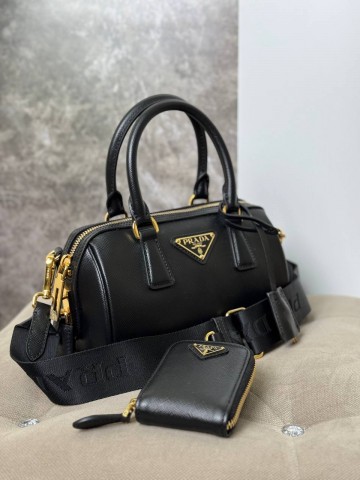 Сумка Prada