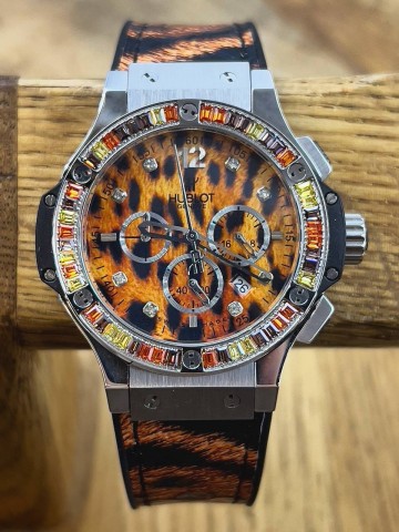Часы Hublot