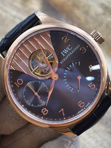 Часы IWC