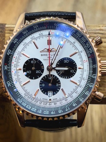 Часы Breitling