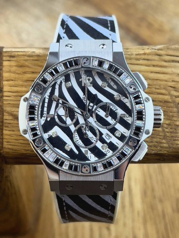 Часы Hublot