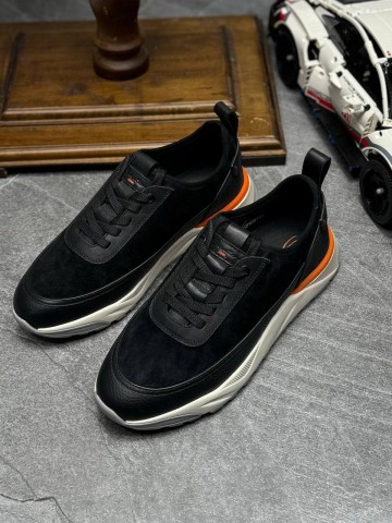 Кроссовки Santoni