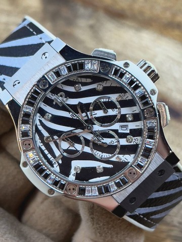 Часы Hublot
