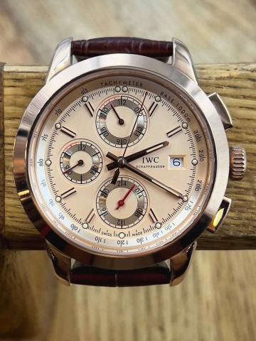 Часы IWC
