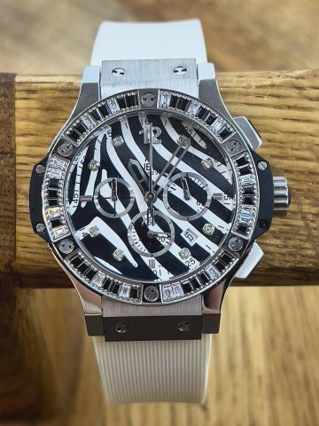 Часы Hublot