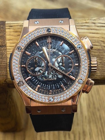 Часы Hublot