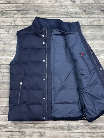 Безрукавка Kiton из натурального кашемира
