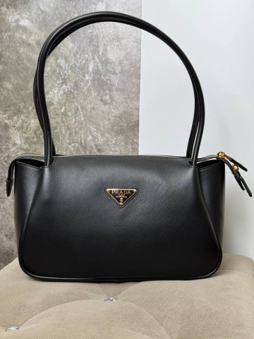 Сумка Prada