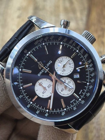 Часы Breitling