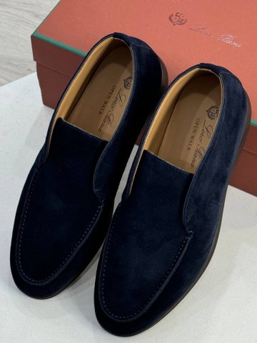 Лоферы Loro Piana с меховой стелькой
