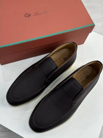 Лоферы Loro Piana с меховой стелькой