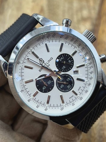 Часы Breitling