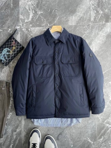 Пуховик Moncler