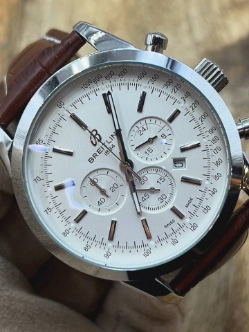 Часы Breitling