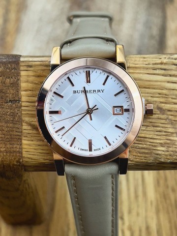Часы Burberry