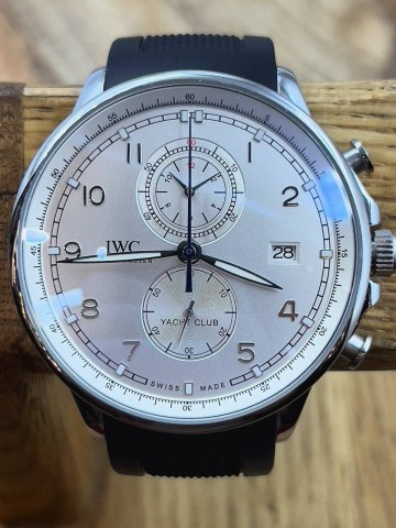 Часы IWC