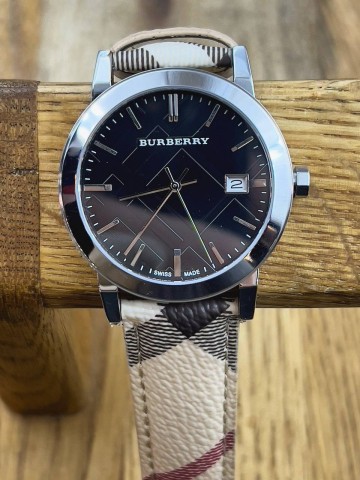 Часы Burberry