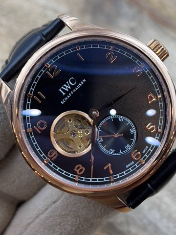Часы IWC