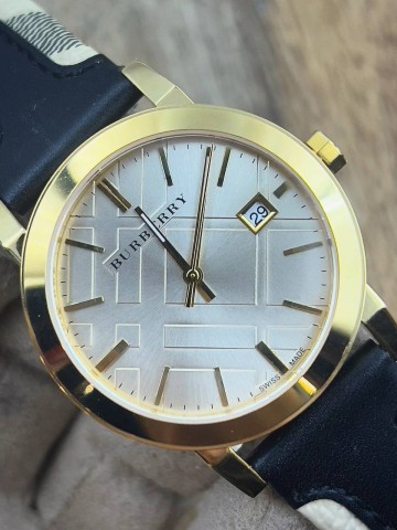 Часы Burberry